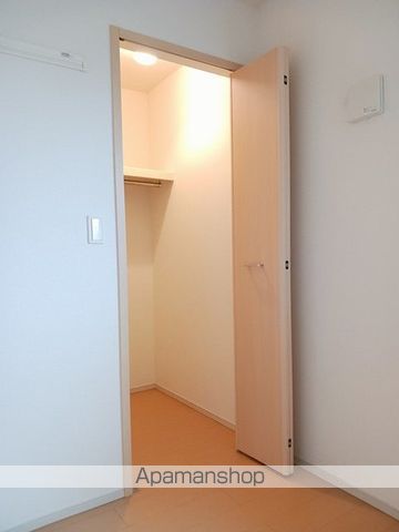 レジデンス オオギIIの内装写真