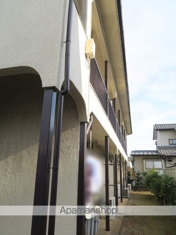 木下稲荷コーポの外観写真