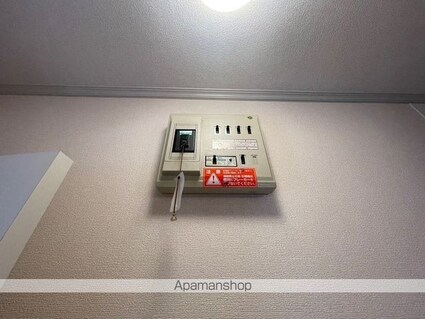 フレマリール若宮　ＡＢＣＤ[2DK/50.2m2]の内装2