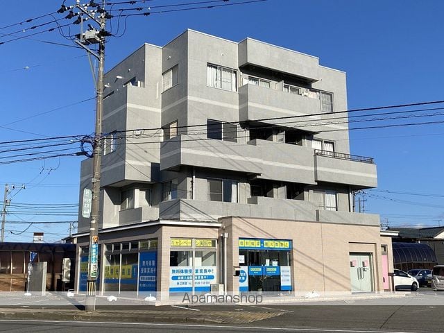 クレセント春江の玄関写真