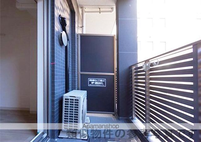 プレサンスジェネ千種内山の内装写真