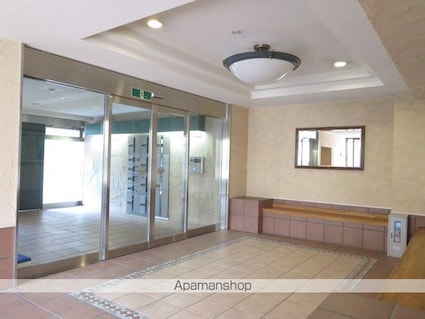 宮城県仙台市青葉区大町２丁目[1LDK/49m2]のエントランス