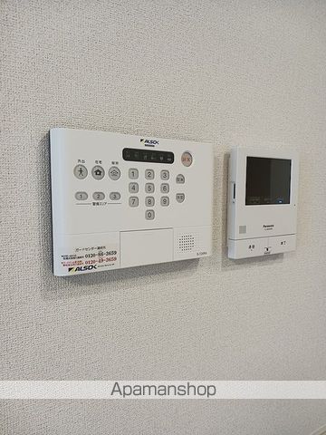 ヴェルドゥーラIIの内装写真