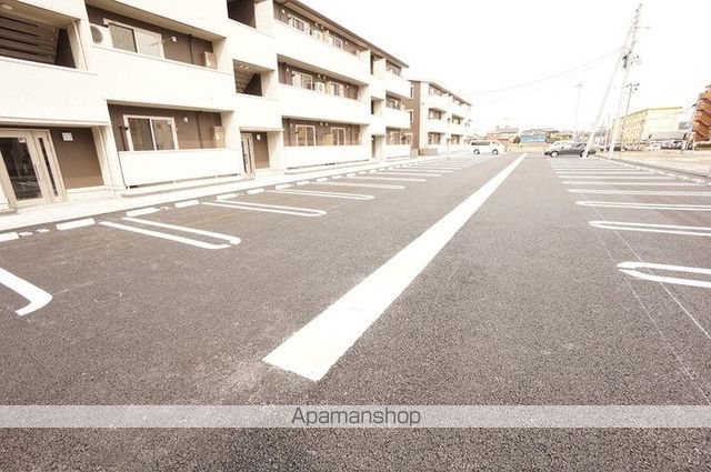 ロイヤルガーデンコート新和 Aのその他写真