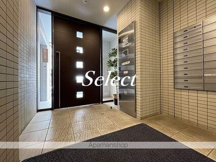 神奈川県横浜市西区中央１丁目[1K/23.3m2]のエントランス