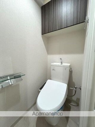 千葉県市川市湊新田１丁目[1K/33.72m2]のトイレ