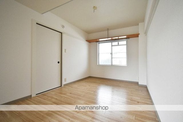 ビレッジハウス郷地6号棟の内装写真