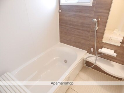 東京都昭島市郷地町２丁目[1LDK/49.77m2]のバス