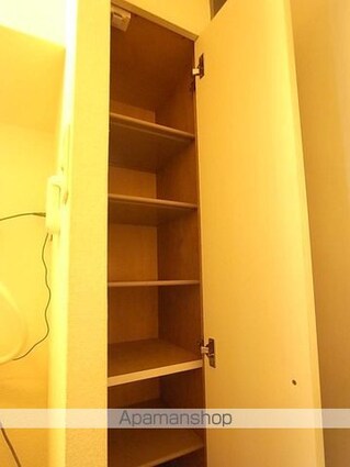 プレミアムバリューコート[1K/19.78m2]の内装1