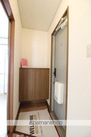 雨あがりの虹 A棟の内装写真