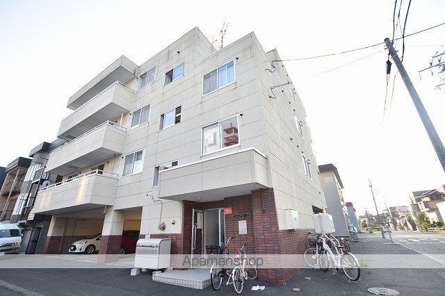 カジュアル33の外観写真