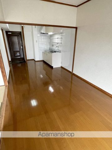 騎射場温泉ビルの内装写真