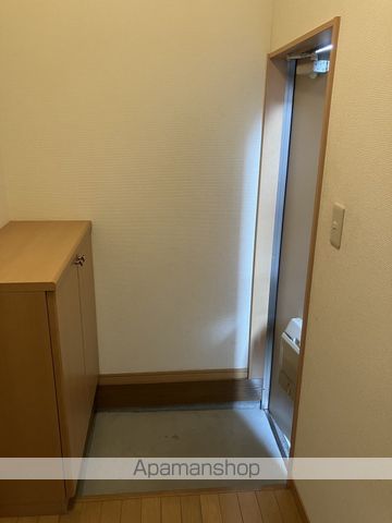 コーポ亀沢ハイツの内装写真