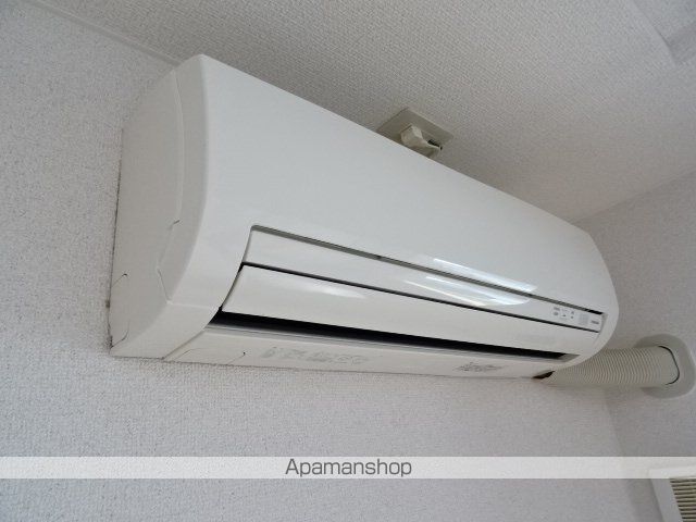 クレストールIの内装写真