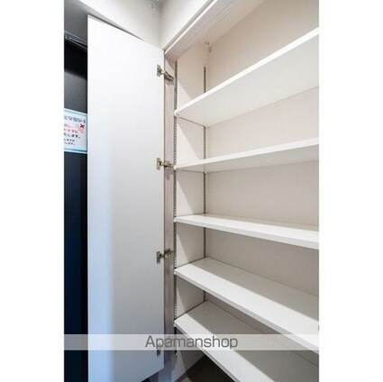 ウェルスクエア新宿戸山[2LDK/41.38m2]の内装