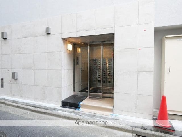 東京都杉並区下高井戸４丁目[1K/21.14m2]のエントランス