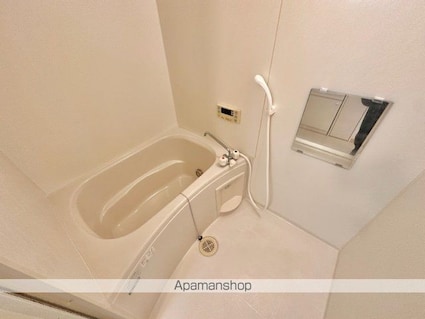 レオパレスグリーンフィールド[2DK/40.46m2]のバス