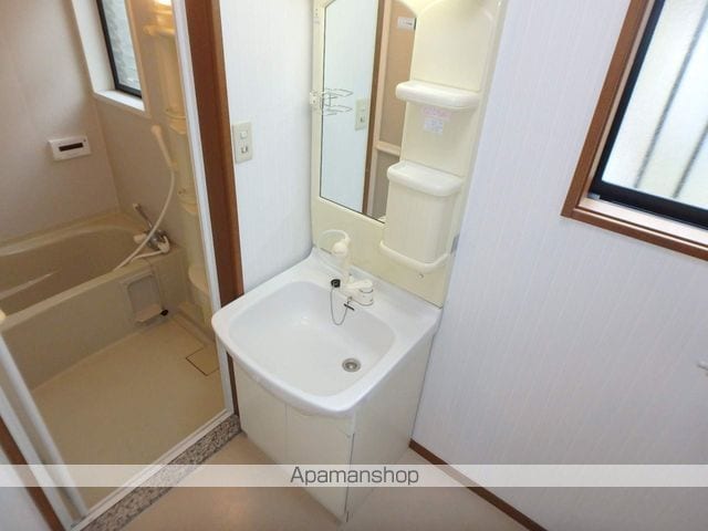 長尾元町4丁目戸建の内装写真