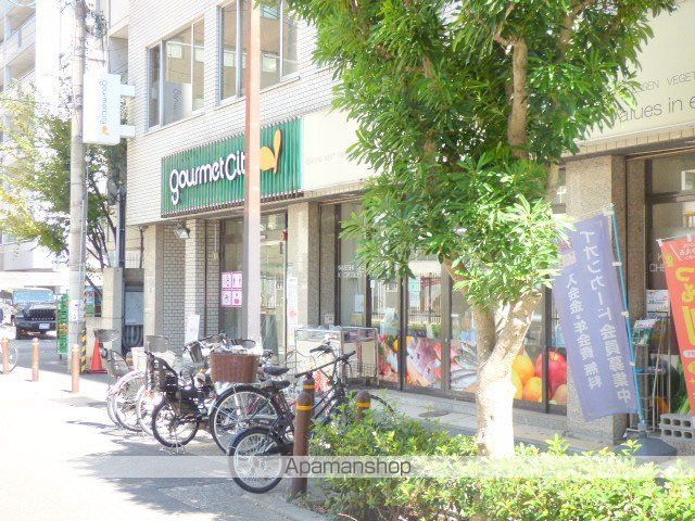 コンフォリア・リヴ南森町IIの周辺写真