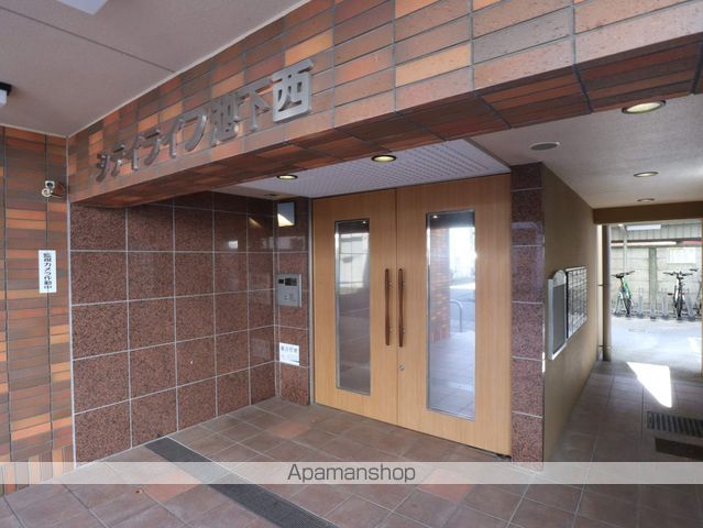 シティライフ池下西の玄関写真
