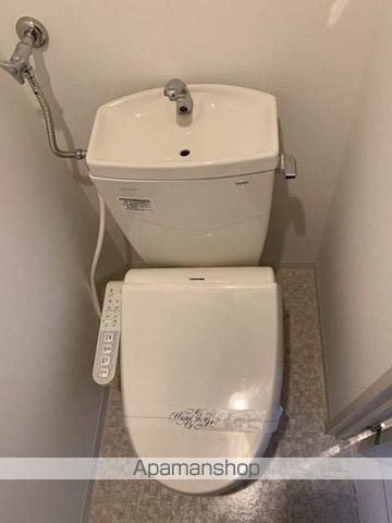 ラージヒル中の島の内装写真