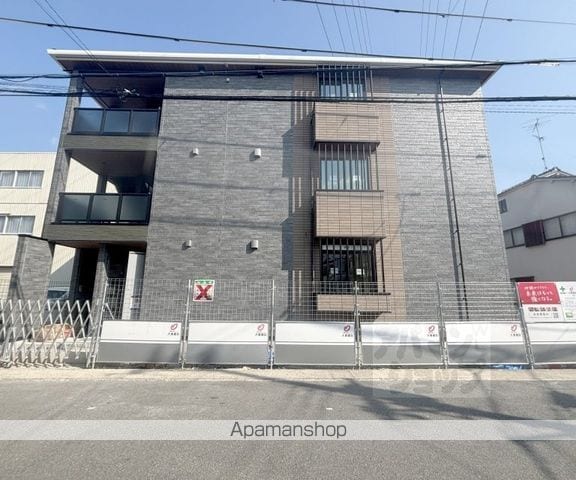 ブランヌーボーの外観写真