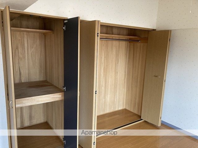 メゾンカフカスの内装写真