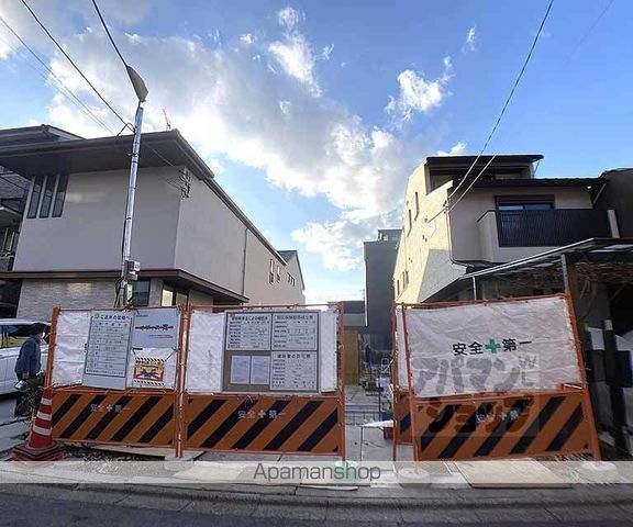 ARTISTA御所西ドゥーエの外観写真