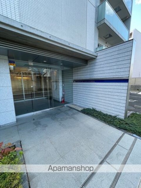 プラウドフラット三軒茶屋Ⅱ[1LDK/41.58m2]のエントランス