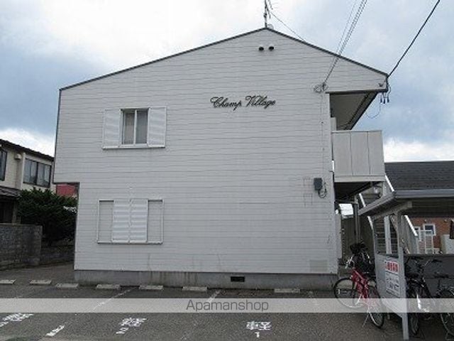 シャンヴィラージュの外観写真