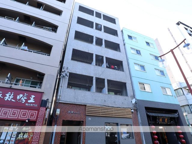 大黒マンションの外観写真