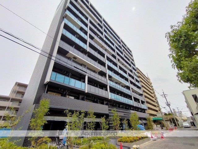 PRESSANCE西中島南方セレストの外観写真