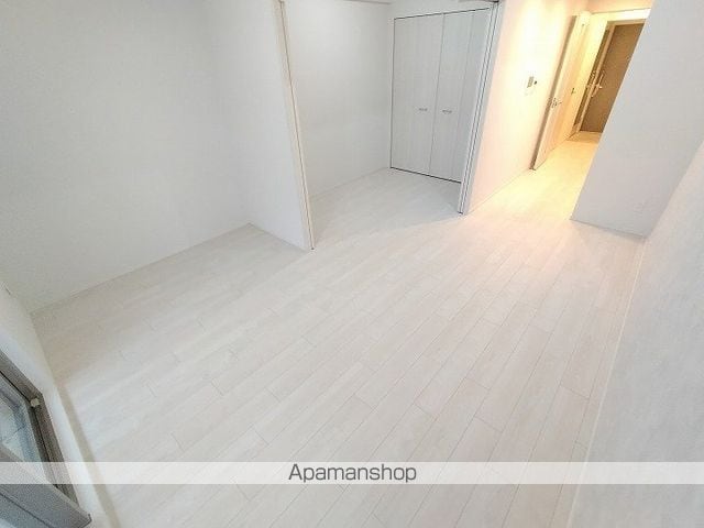 スプランディッド大阪EASTの内装写真