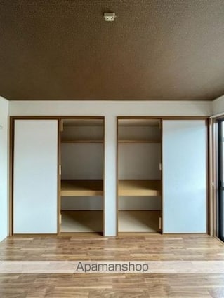 エクレール西田　Ｂ棟[2LDK/55m2]の収納