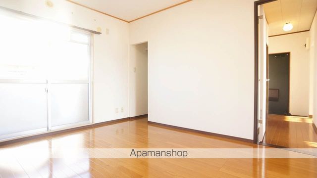 ヴィラ厚原の内装写真