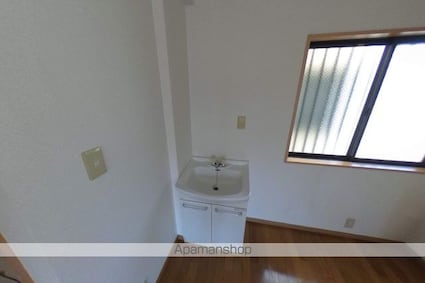 レジデンス上町[1R/19.37m2]の洗面所