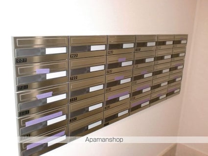 セイクレッド[3LDK/72.5m2]の共用部5