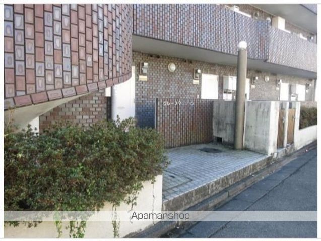 グレースマンションの玄関写真