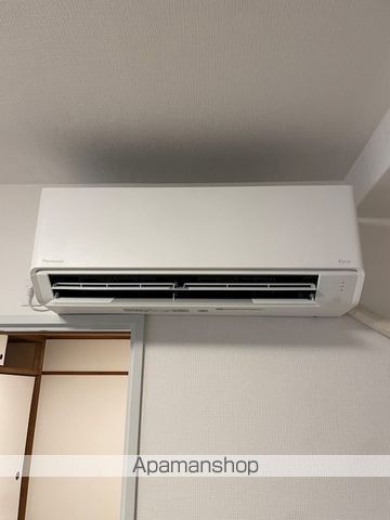 ホワイトパインの内装写真