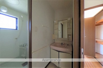 ラ・フォーレ朝倉[2DK/44.1m2]の洗面所