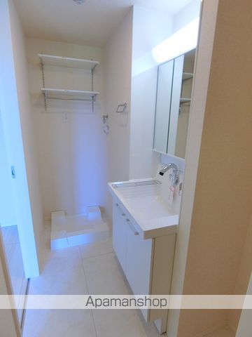 DーROOM松井山手南の内装写真