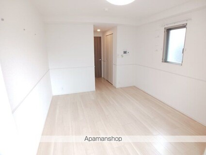 グランＭコート新大阪[1K/29.69m2]のリビング・居間