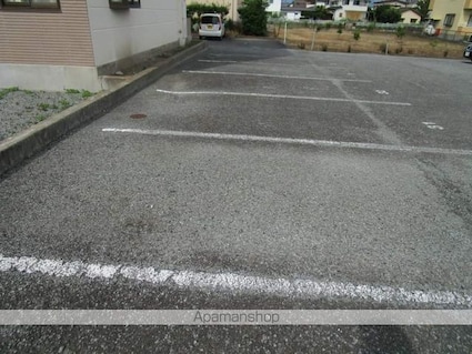 ハイツ佐野[1K/31.51m2]の駐車場