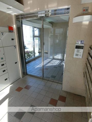 カサヴェルデ壹番館の玄関写真