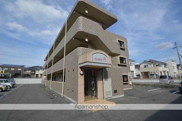 アザレアマンションAの外観写真
