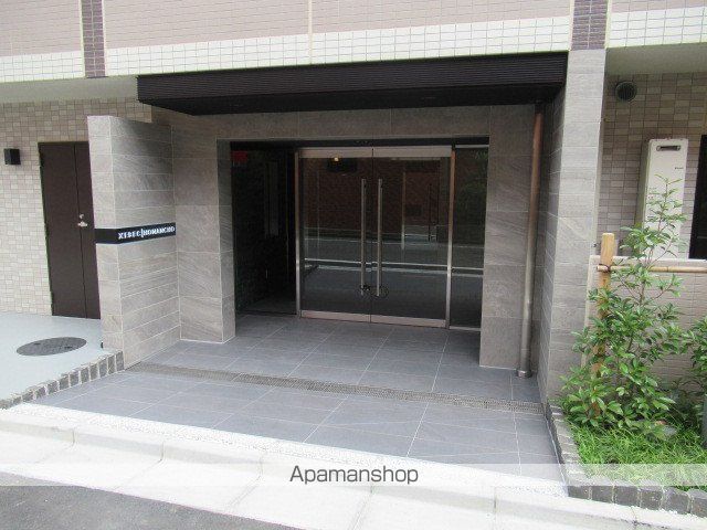 XEBEC方南町の玄関写真