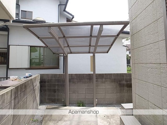 デュオーラ江戸川台の玄関写真