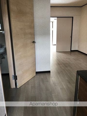 高岡マンションの内装写真