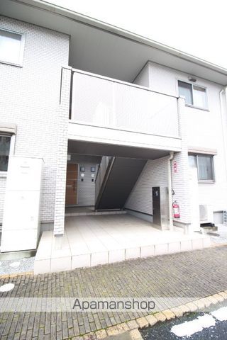 モデラートNeo B棟の玄関写真