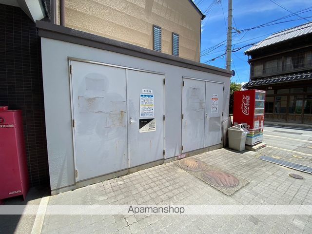 【福岡市博多区上呉服町のマンションの写真】